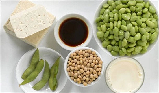 alimenti a base di semi di soia perche evitarli 1200x704 min